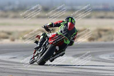 media/Jan-15-2026-Racers Edge (Thu) [[dfebeb70ab]]/3-B Group/Session 4 (Turn 5)/